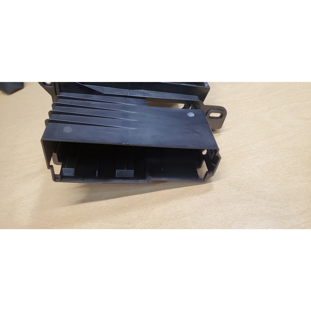 2013-2017 Audi Q5 Satellite Radio Satellite Receiver Rearview Module Bracket - Picture 2 of 5